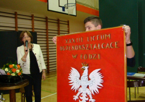 Wręczenie repliki sztandaru